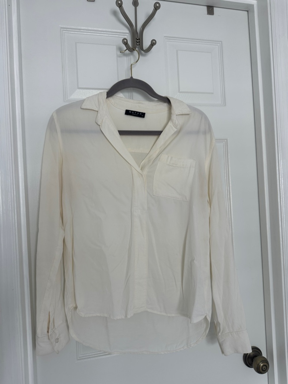 Ivory Long-Sleeve Button-Front Shirt